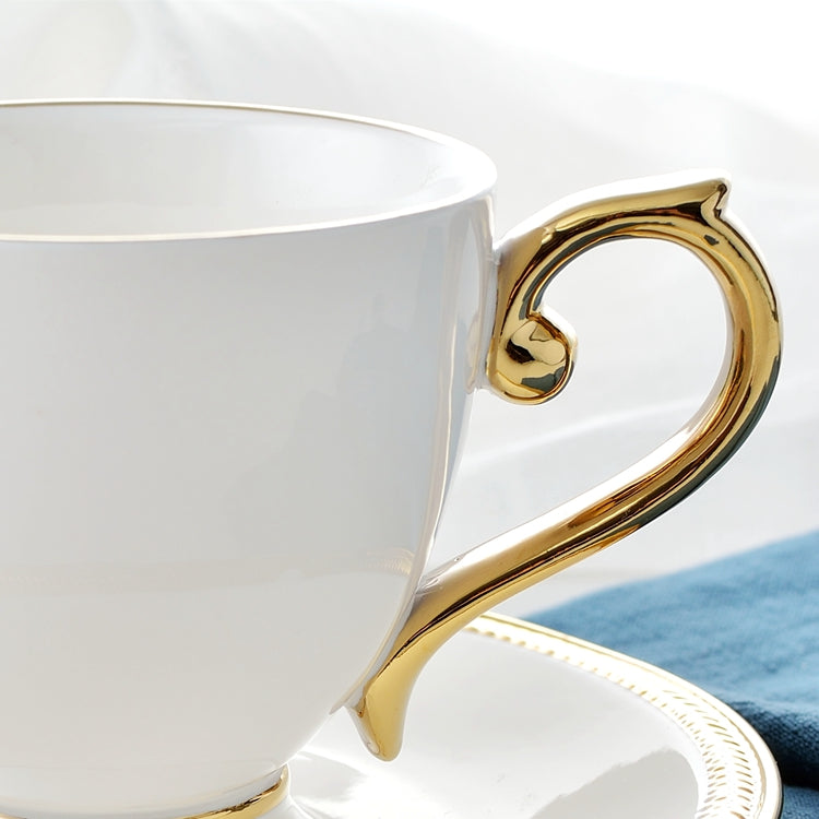 Xícara elegante com design imperial