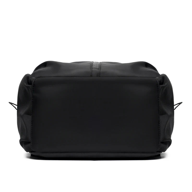 Mochila Unissex Esportiva e Casual 14” de Grande Capacidade com Pingente Decorativo