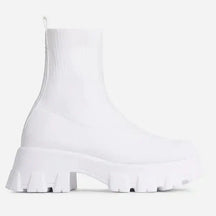 Bota Feminina com Plataforma Cano Curto (Promoção de Inverno 2025)