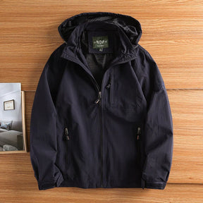 Jaqueta Masculina Impermeável com Capuz Respirável Secagem Rápida – (Promoção de Inverno 2025)