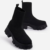 Bota Feminina com Plataforma Cano Curto (Promoção de Inverno 2025)